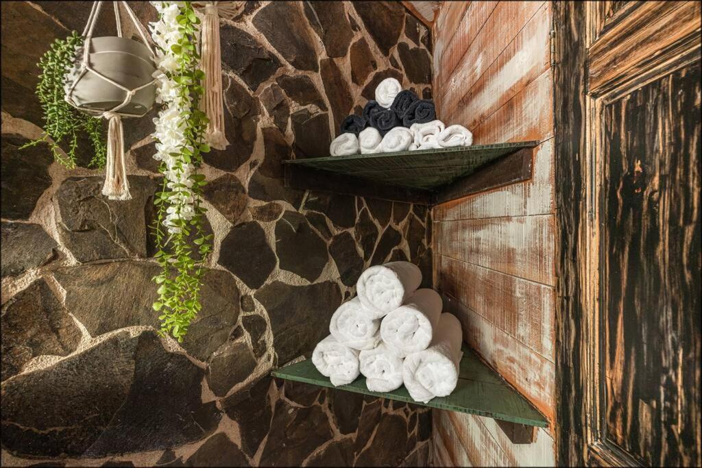 Unicorn Lodge: Direct Riverfront : Unique Experience San Gerardo de Dota Exterior photo